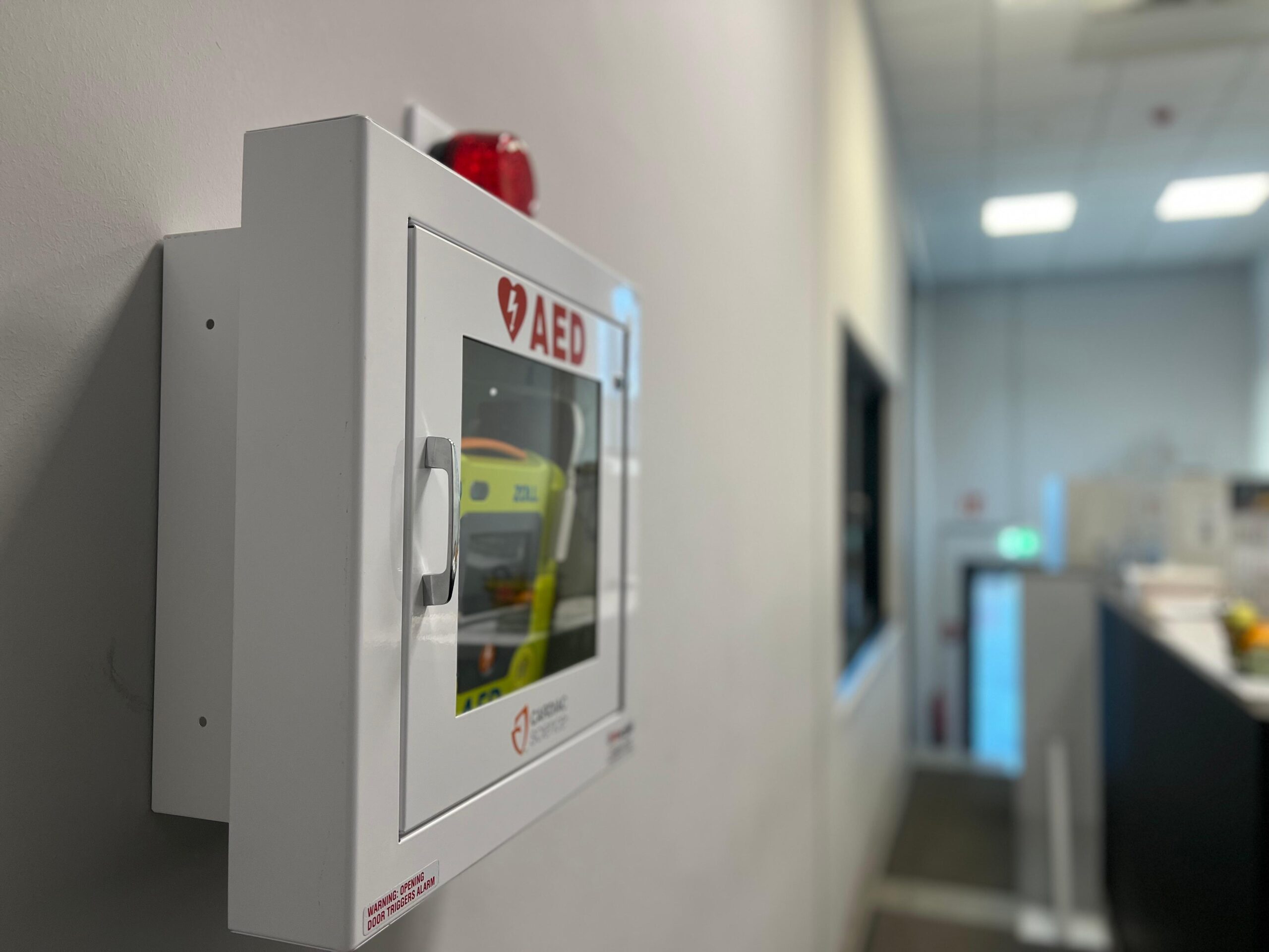 Defibrillator in der Schumacher Fahreranmeldung